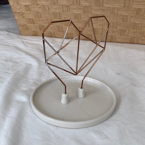 Jewelry holder - Picture 2 of 3